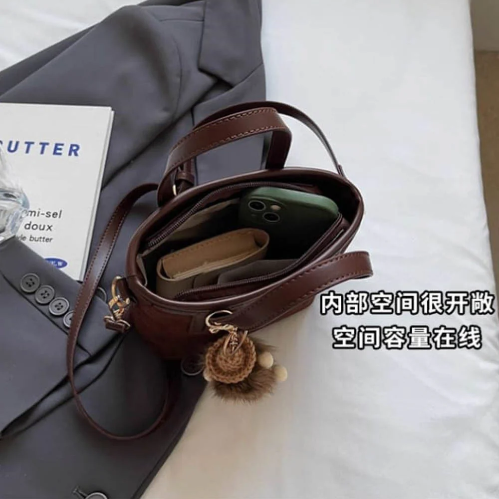 Comic Bucket Handbag - Image 4