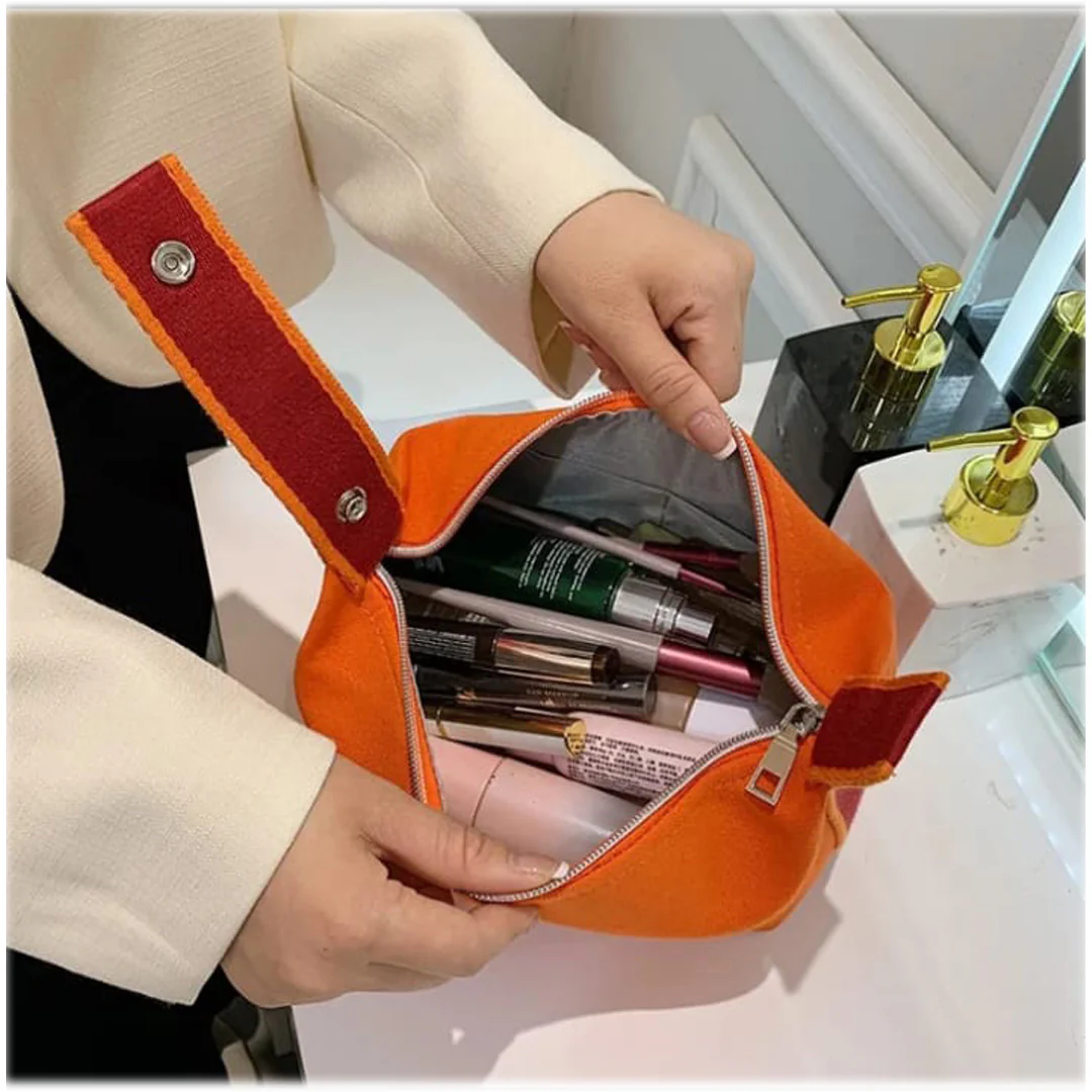 Hester Cosmetic Pouch – Accessories for Cosmetic - Image 4