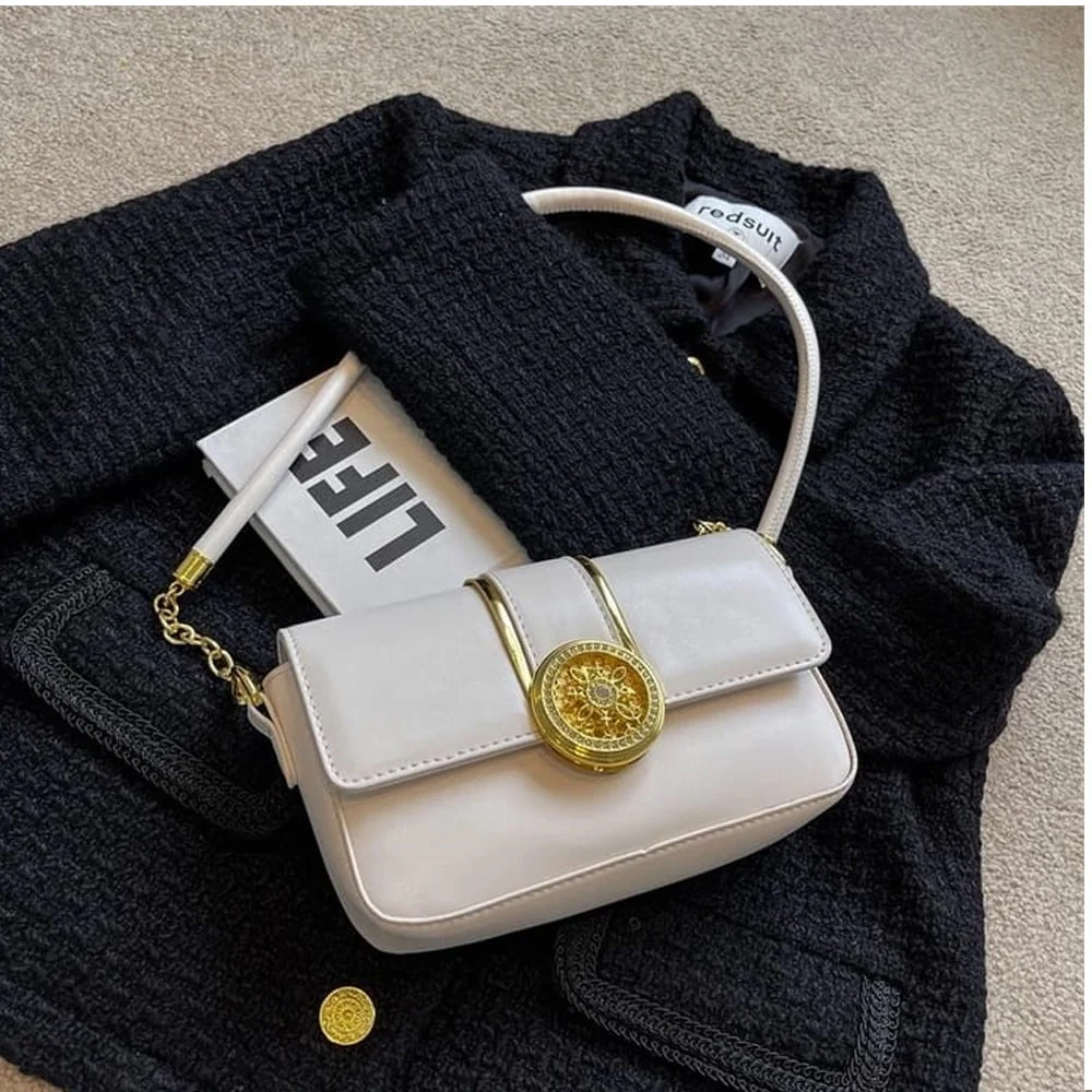 Revlone Mini Handbag - Image 3